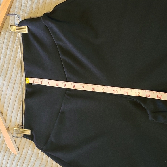 Summer clearance...Bundle 3+ items & Save...Kim&Co black crepe pant - Picture 5 of 6